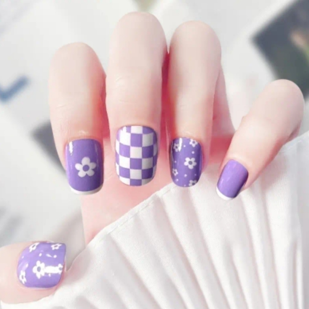 2/$16 Flowers & Checkerboard Press On Nails